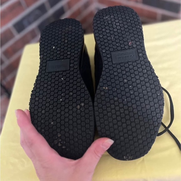 Tread safe work shoes - Picture 3 of 6